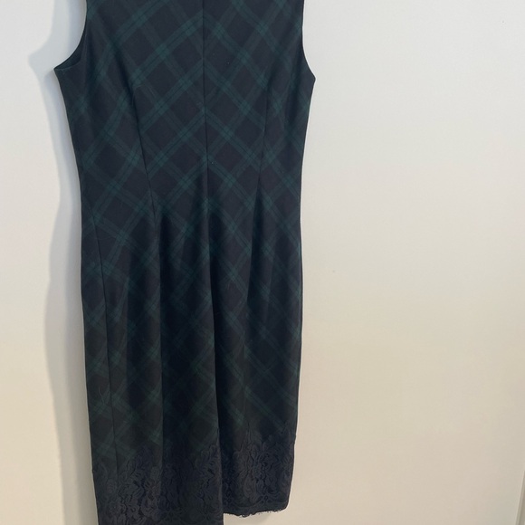 Classic Black and Green Plaid midi Dress with lace overlay at hem !  Size 4 - Picture 8 of 11